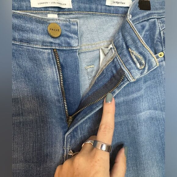 Frame Le High Flare in Sunnyspot - Picture 4 of 8